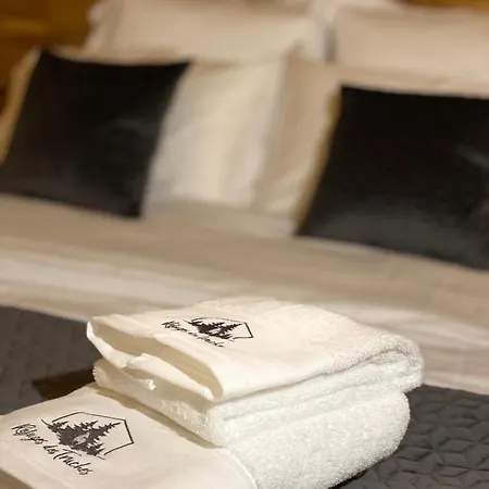 Le Montagnard & Sauna - Lits Faits - Serviettes - Peignoirs - Menage Inclus Hébergement de vacances Rochesson