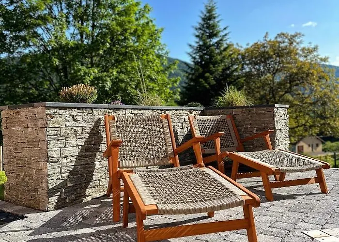 Le Montagnard & Sauna - Lits Faits - Serviettes - Peignoirs - Menage Inclus