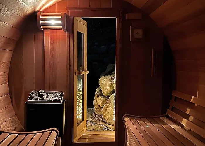 Le Montagnard & Sauna - Lits Faits - Serviettes - Peignoirs - Menage Inclus Rochesson