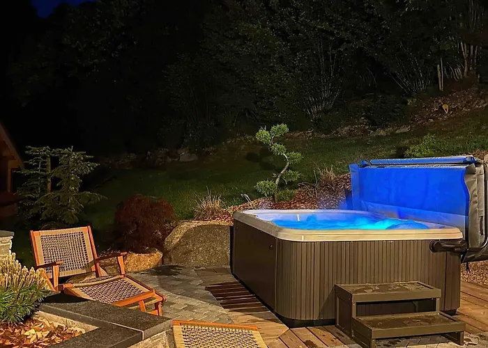 Dom wakacyjny Le Montagnard & Sauna - Lits Faits - Serviettes - Peignoirs - Menage Inclus Rochesson